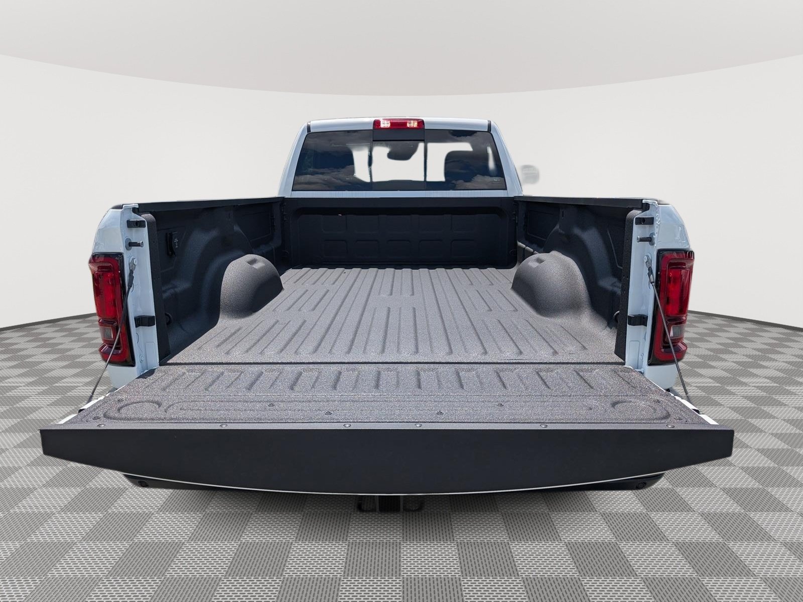 New 2026 RAM 2500 Tradesman AWD/4WD image 8