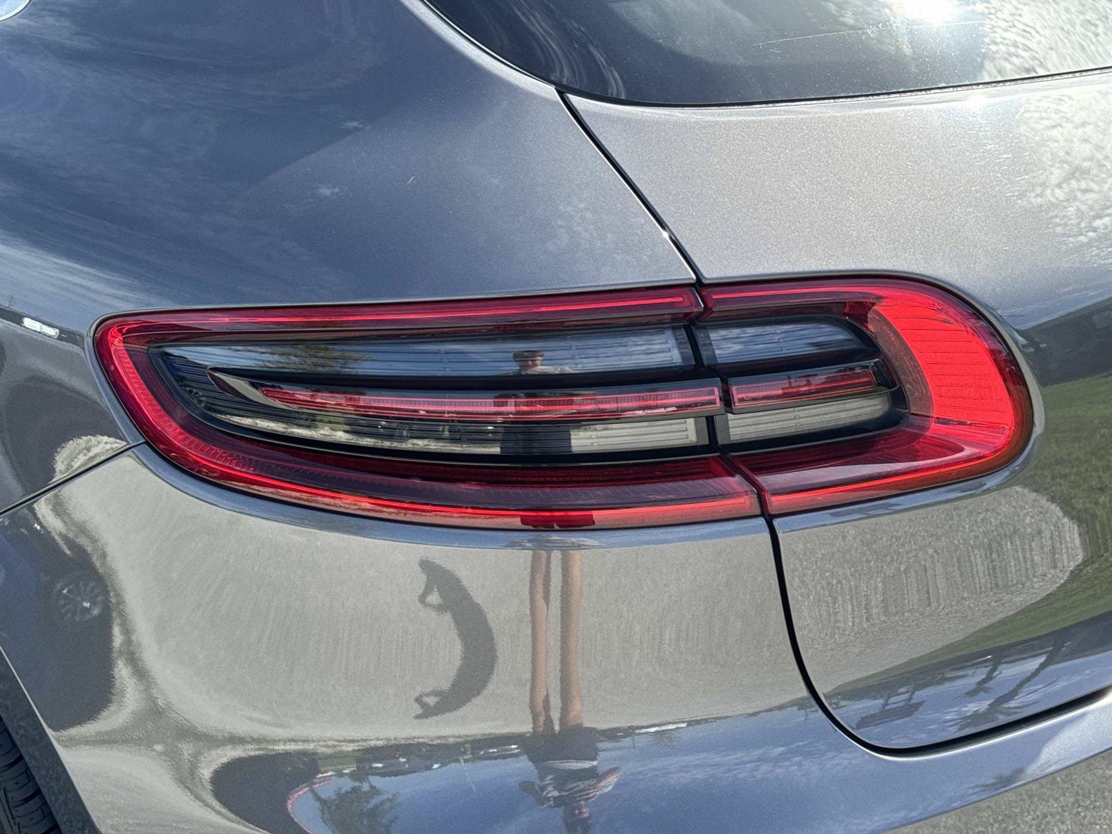 Used 2016 Porsche Macan S AWD/4WD image 11