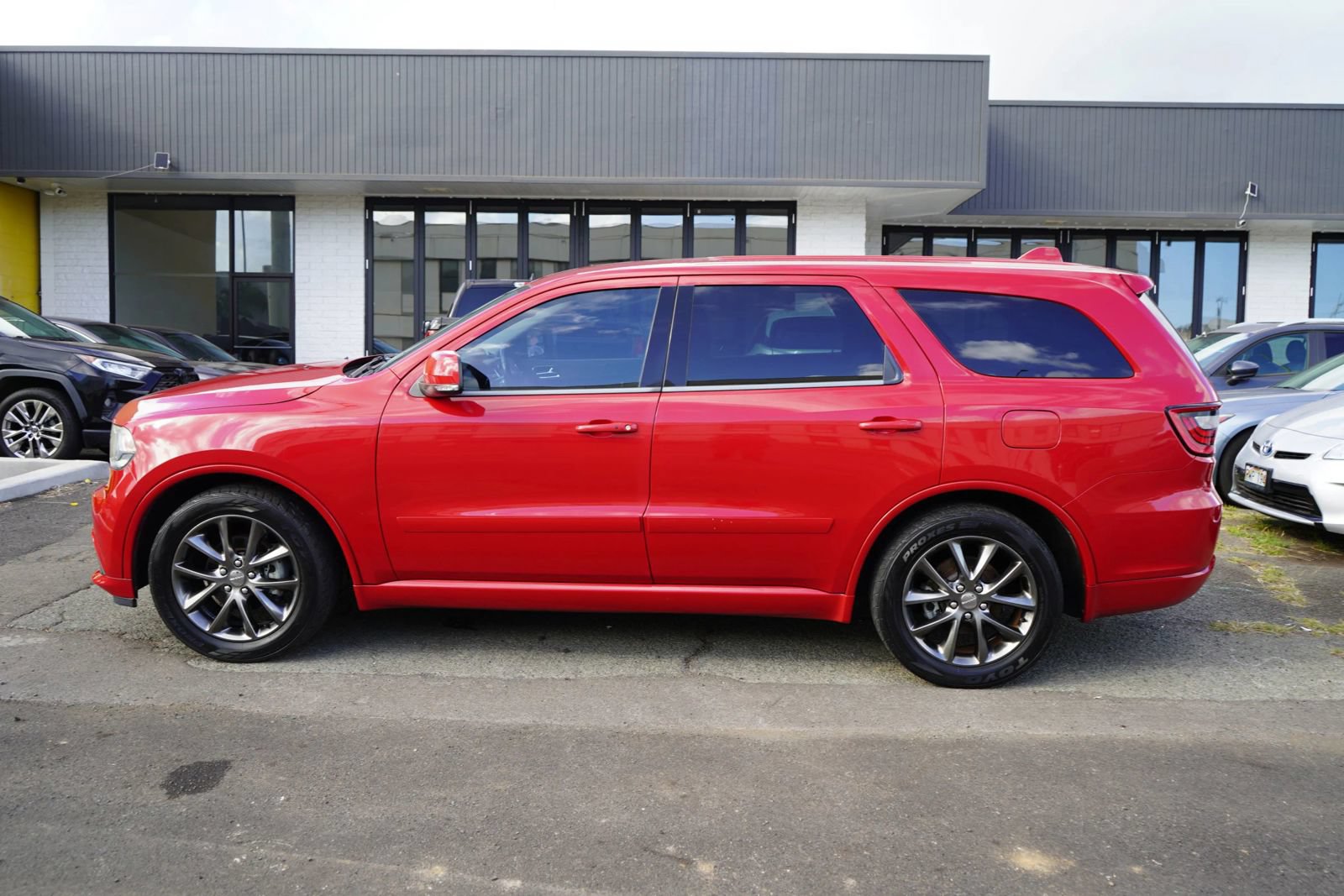Used 2017 Dodge Durango GT w/ Nav & Power Liftgate Group RWD image 2