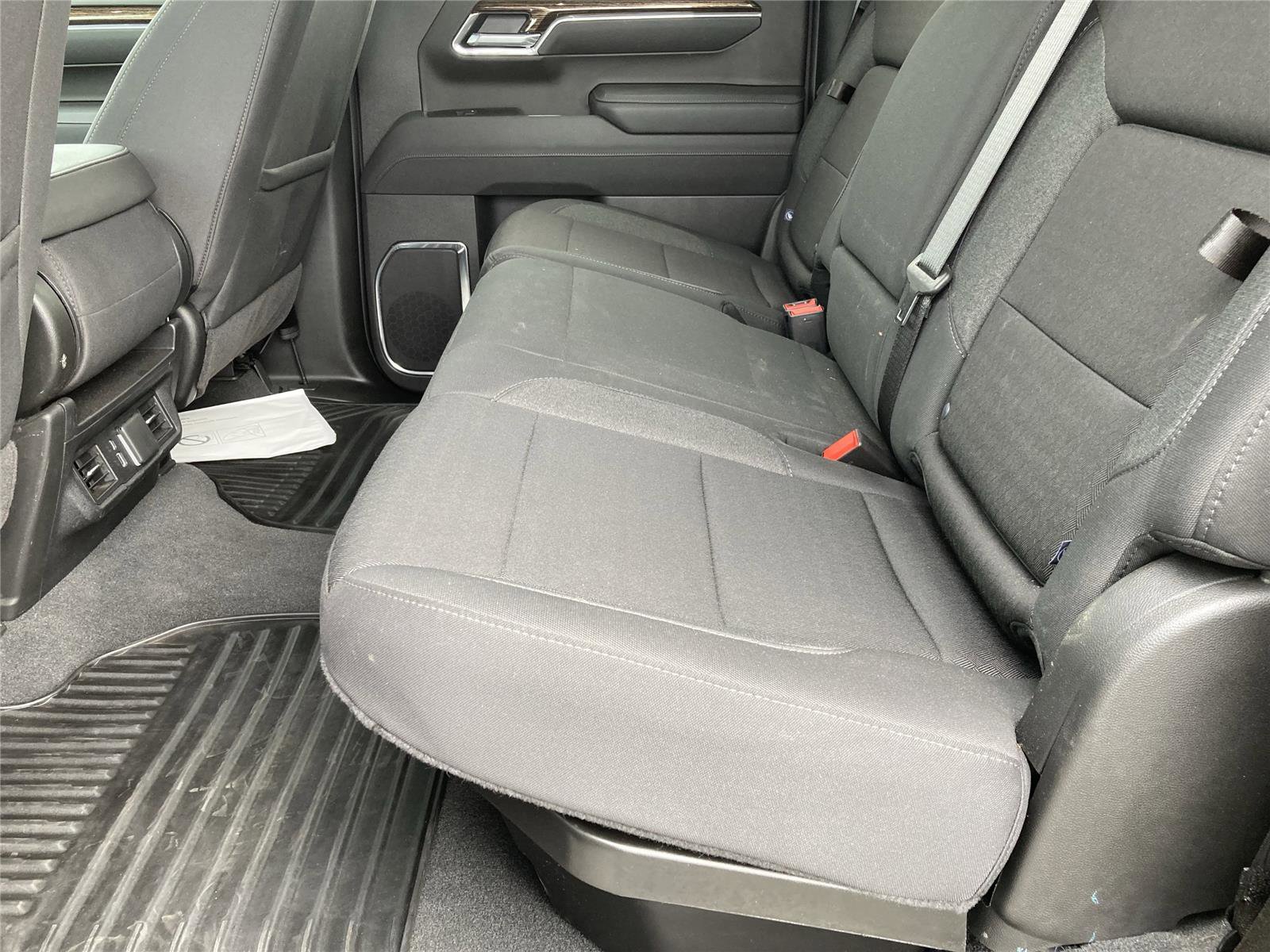 New 2026 GMC Sierra 1500 Elevation image 12