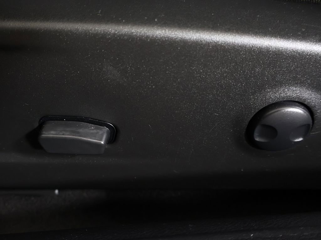 Used 2023 Dodge Challenger GT w/ Blacktop Package image 31