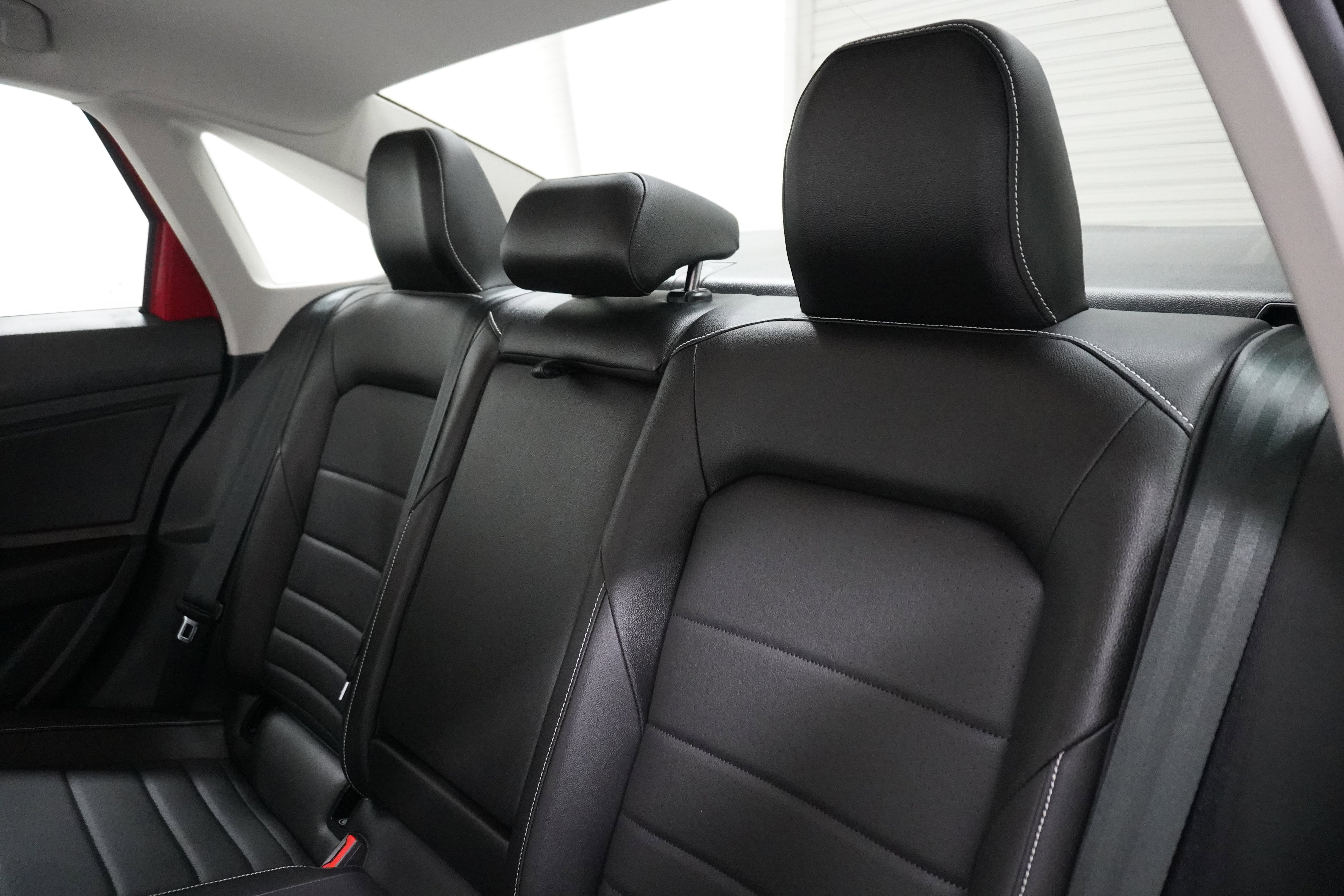 Used 2024 Volkswagen Jetta SE image 12