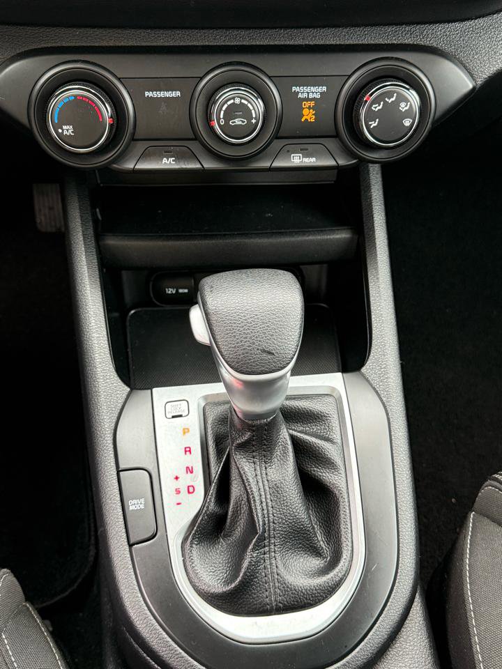 Used 2021 Kia Forte LXS FWD image 10