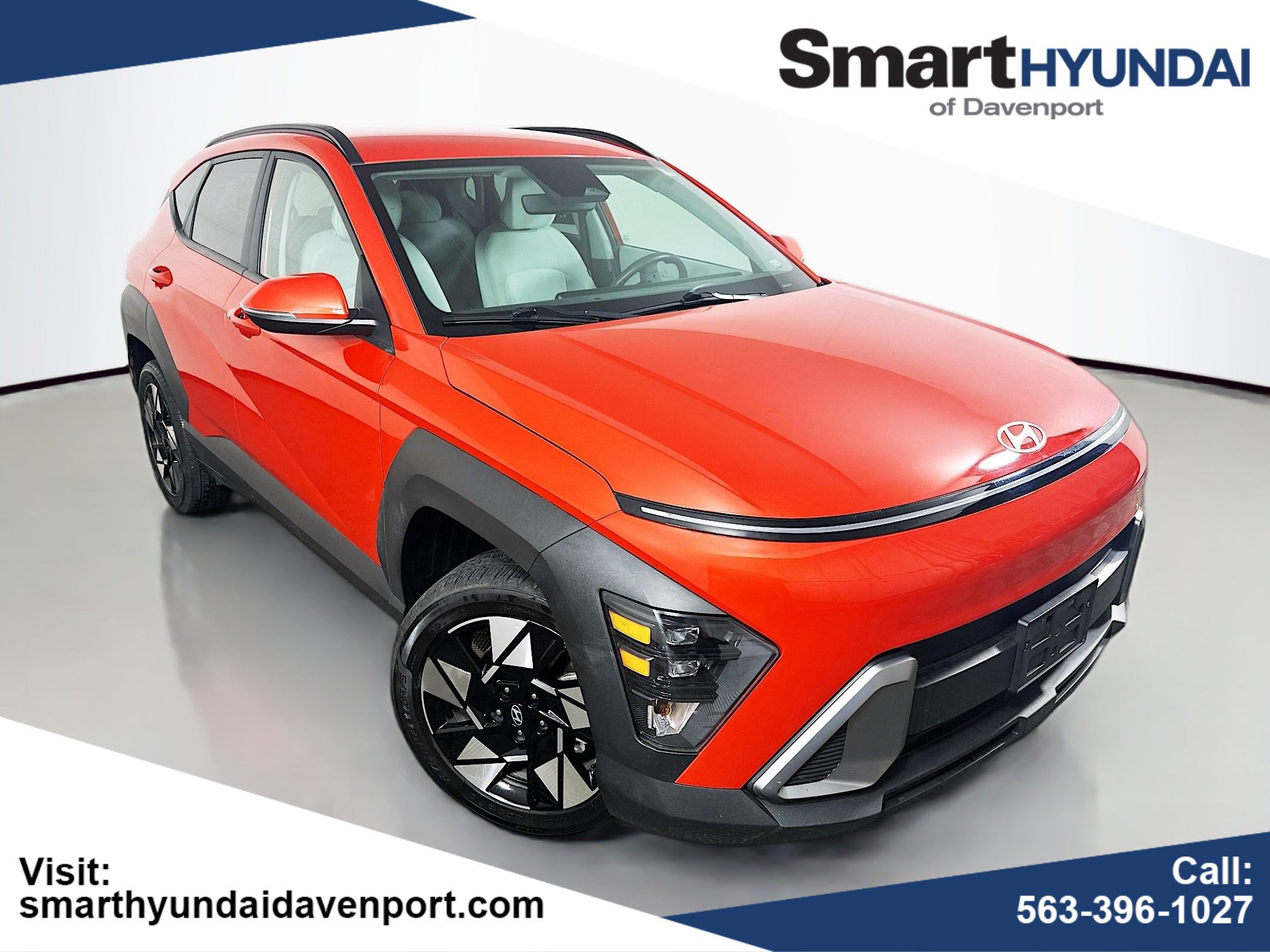 Certified 2025 Hyundai Kona SEL AWD/4WD image 1