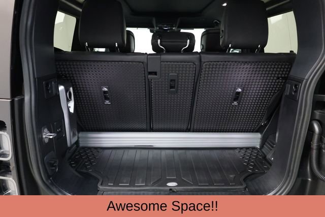 Used 2023 Land Rover Defender 90 V8 image 49