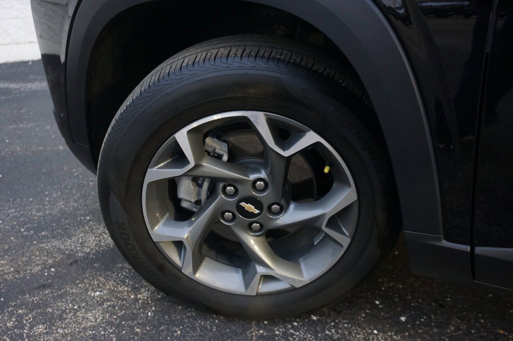 Certified 2024 Chevrolet Trax LT w/ LT Convenience Package image 27