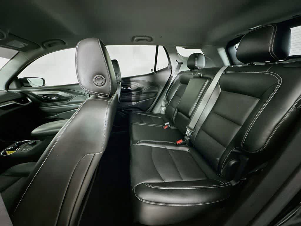 Used 2022 GMC Terrain SLT AWD/4WD image 14