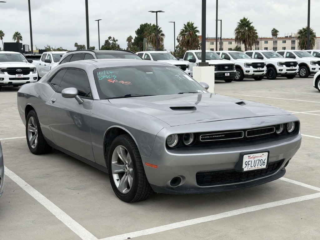 Used 2015 Dodge Challenger SXT w/ Sound Group RWD image 17