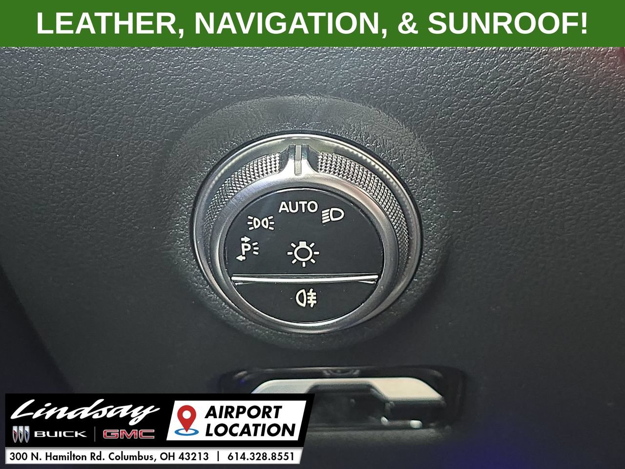 Used 2025 Mercedes-Benz C 300 4MATIC Sedan image 17