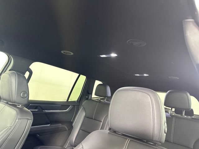 New 2025 GMC Acadia Elevation w/ Elevation Premium Package image 12