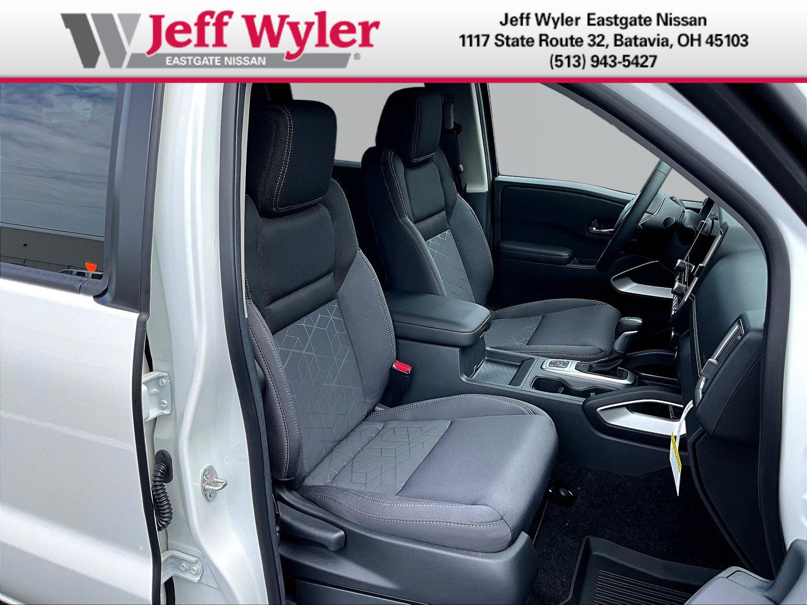 New 2026 Nissan Frontier SV w/ SV Convenience Package AWD/4WD image 18