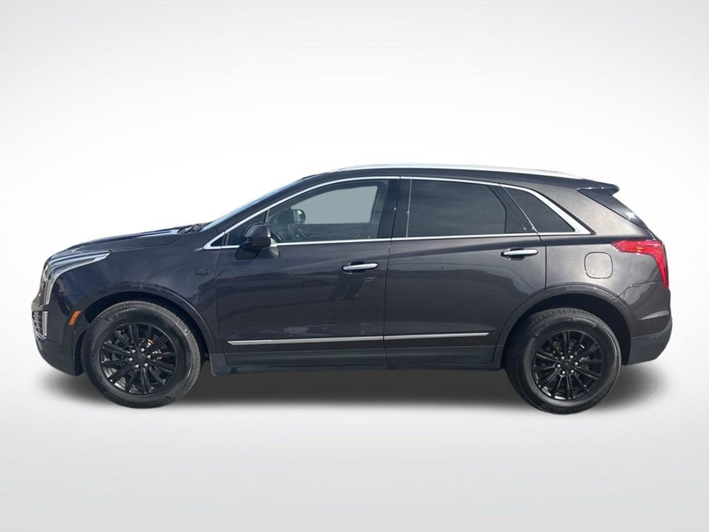 Used 2018 Cadillac XT5 Luxury w/ Driver Awareness Package AWD/4WD image 2