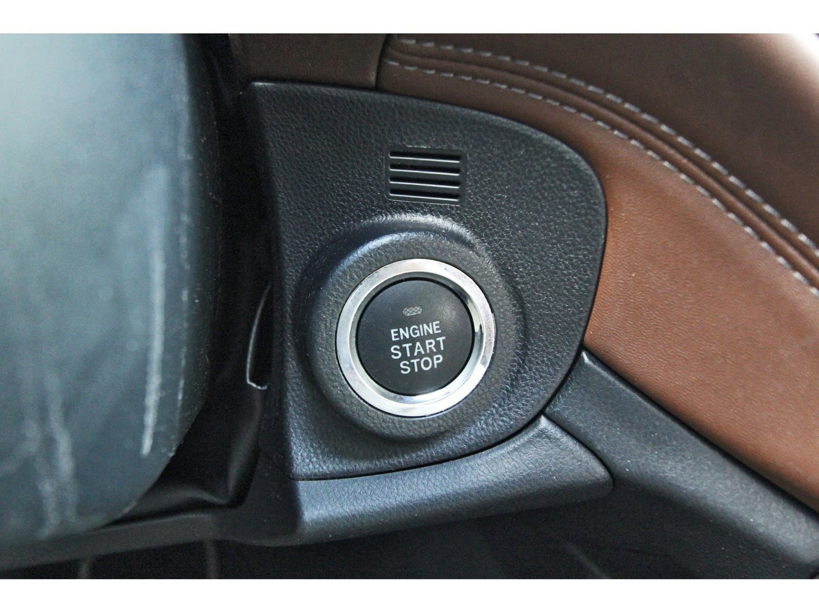 Used 2024 Subaru Outback Touring XT image 19