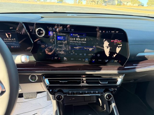 Used 2025 Chevrolet Traverse Z71 w/ Driver Confidence Package image 20