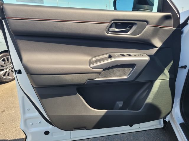 New 2026 Nissan Pathfinder Rock Creek AWD/4WD image 7