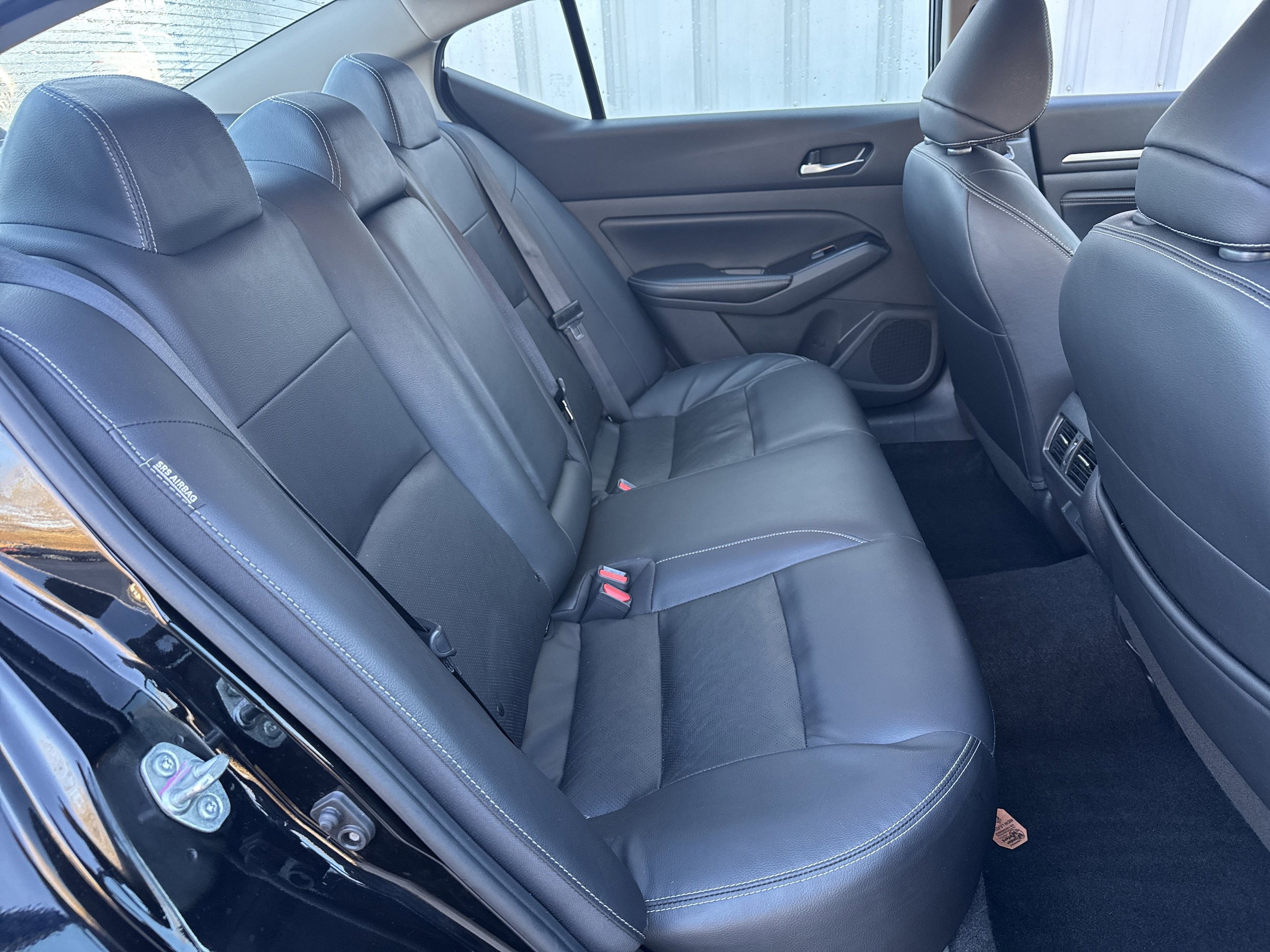 Used 2023 Nissan Altima 2.5 SL FWD image 11