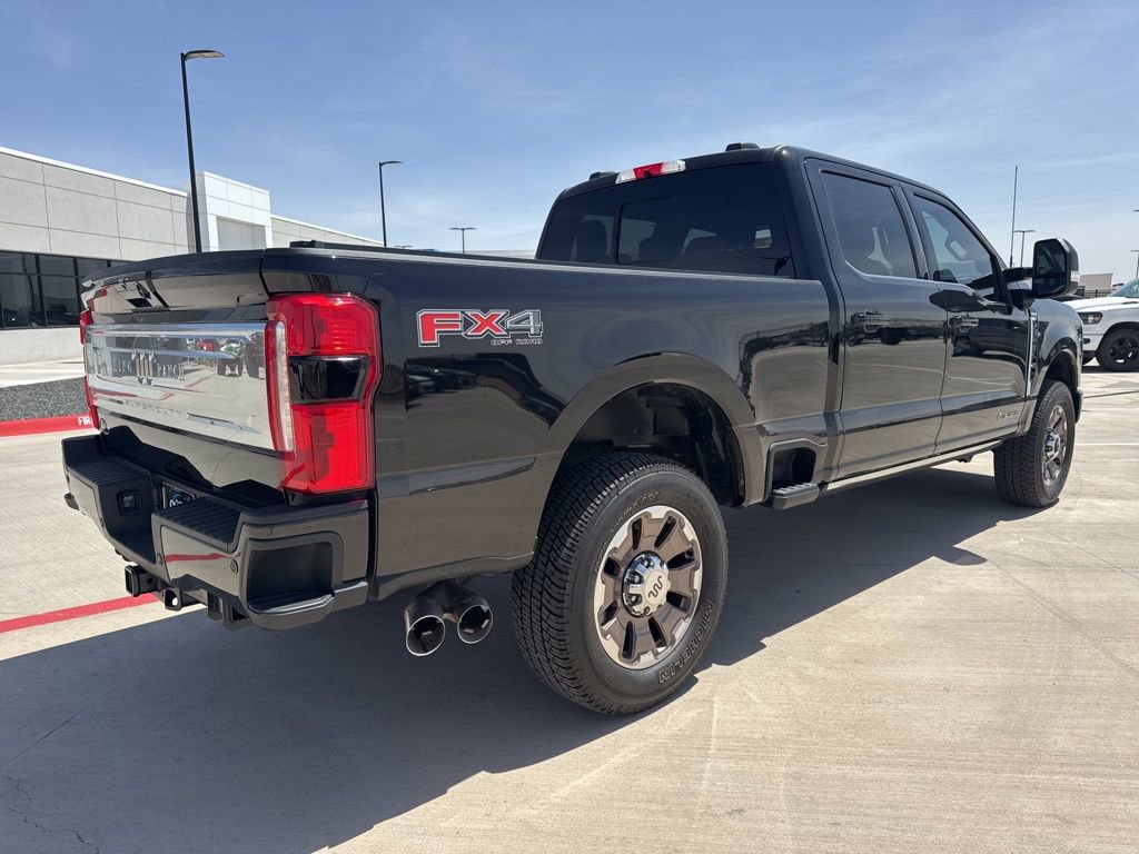 Used 2025 Ford F250 King Ranch w/ FX4 Off-Road Package AWD/4WD image 5