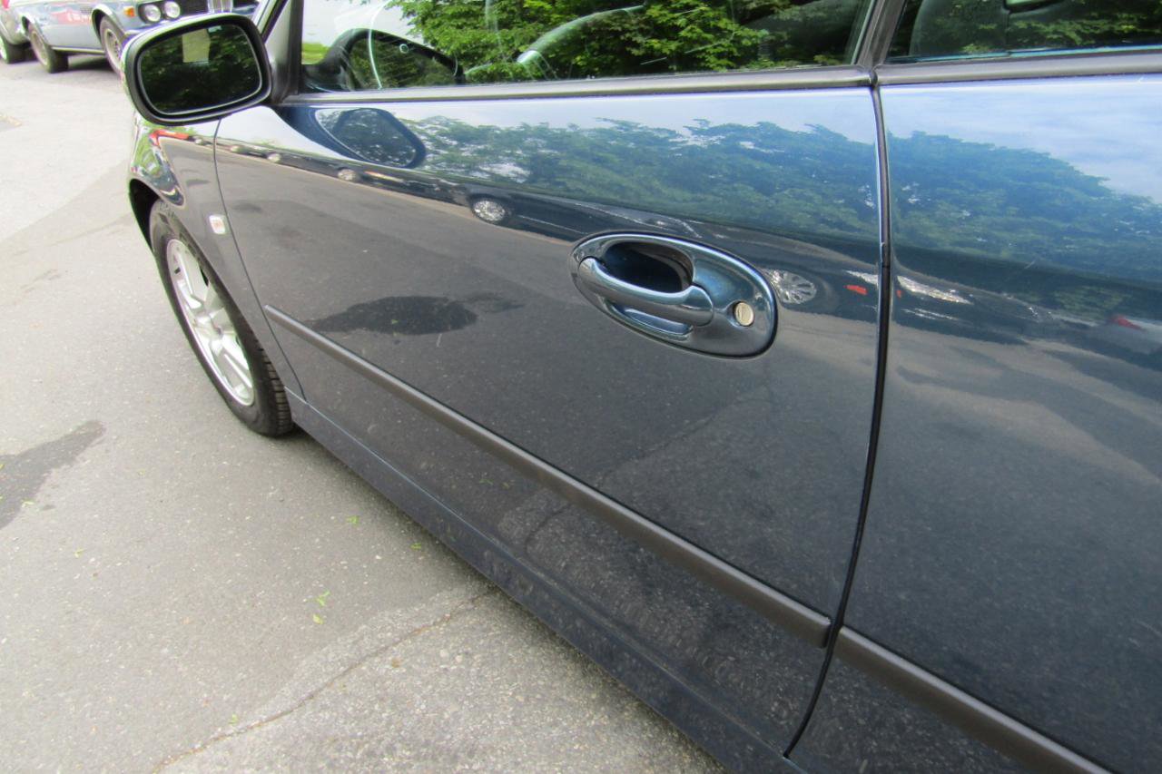 Used 2007 Saab 9-3 2.0T w/ Premium 16 Pkg FWD image 10