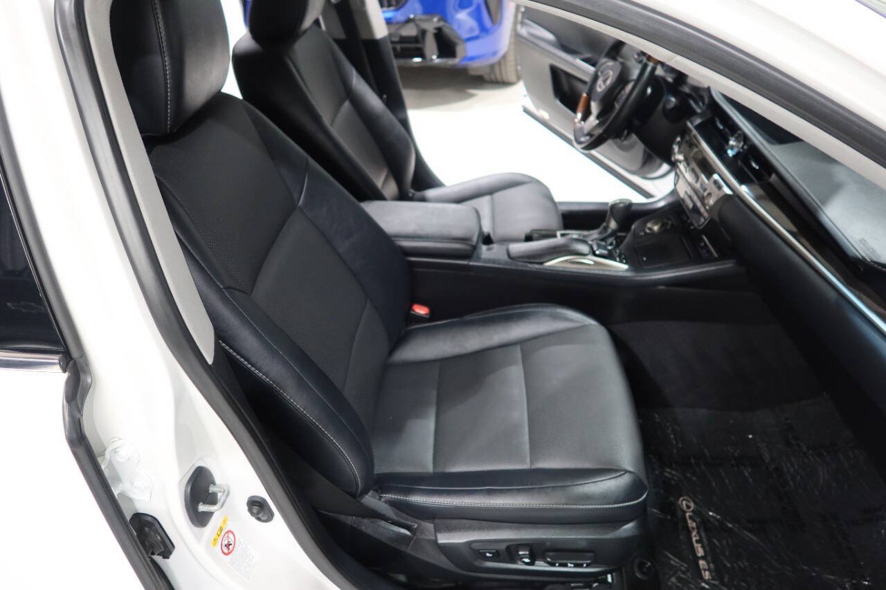 Used 2018 Lexus ES 350 w/ Navigation System Package FWD image 13