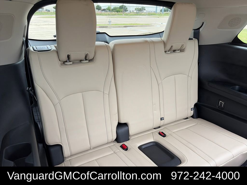 Used 2024 INFINITI QX60 Luxe w/ Performance Audio Package FWD image 14