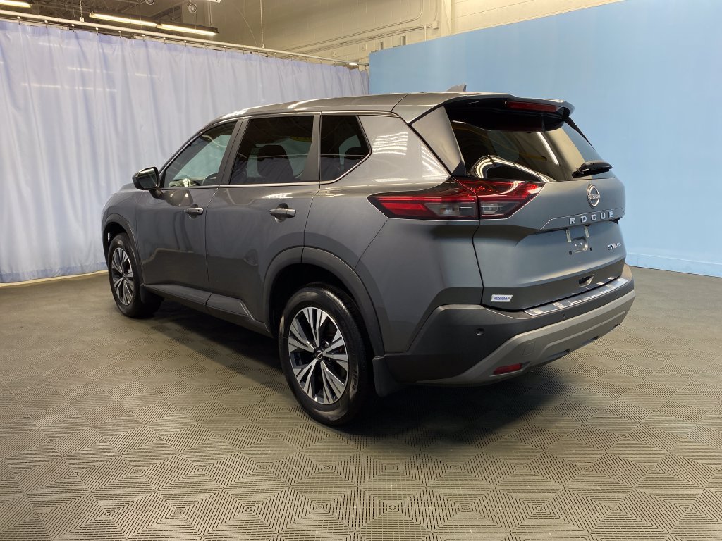 Used 2023 Nissan Rogue SV AWD/4WD image 4