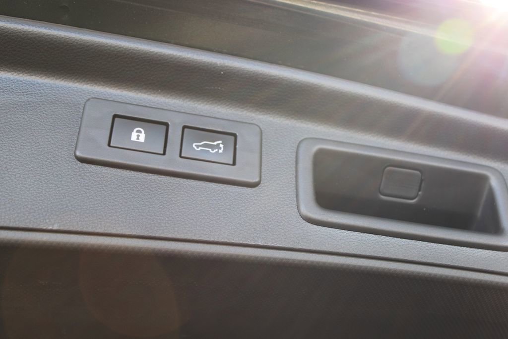 Used 2024 Subaru Forester Premium image 59