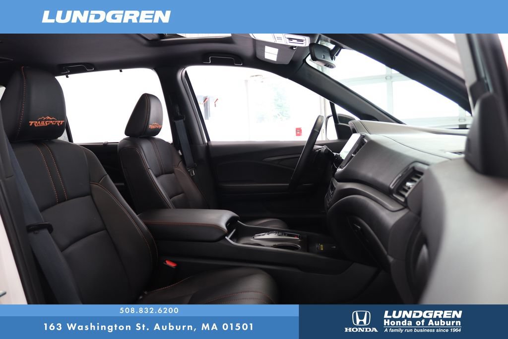 Used 2024 Honda Passport TrailSport image 17