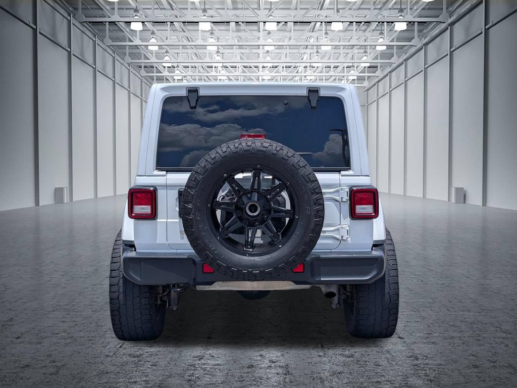 Used 2019 Jeep Wrangler Unlimited Sahara w/ Uconnect 4C Nav & Sound Group AWD/4WD image 9