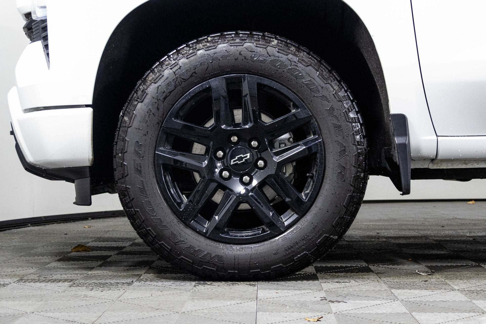 Certified 2025 Chevrolet Silverado 1500 RST image 42