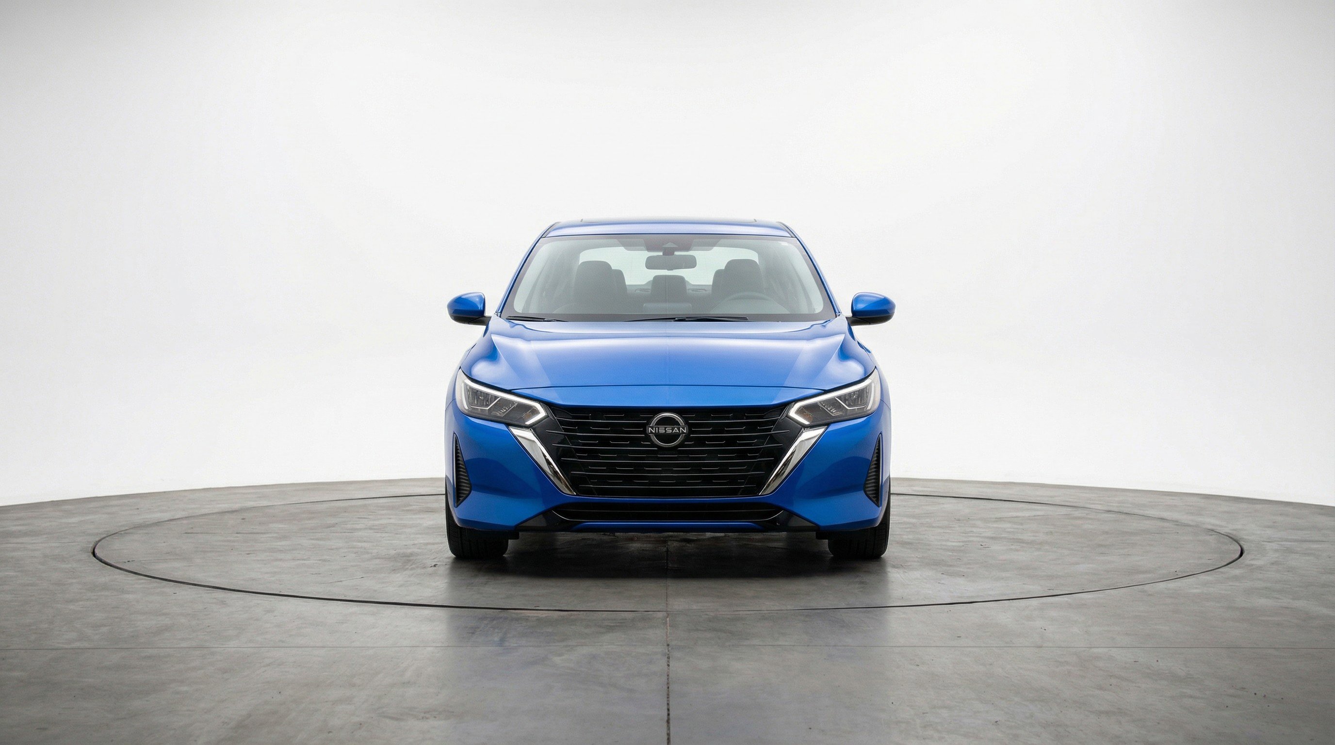 Used 2025 Nissan Sentra SV image 2