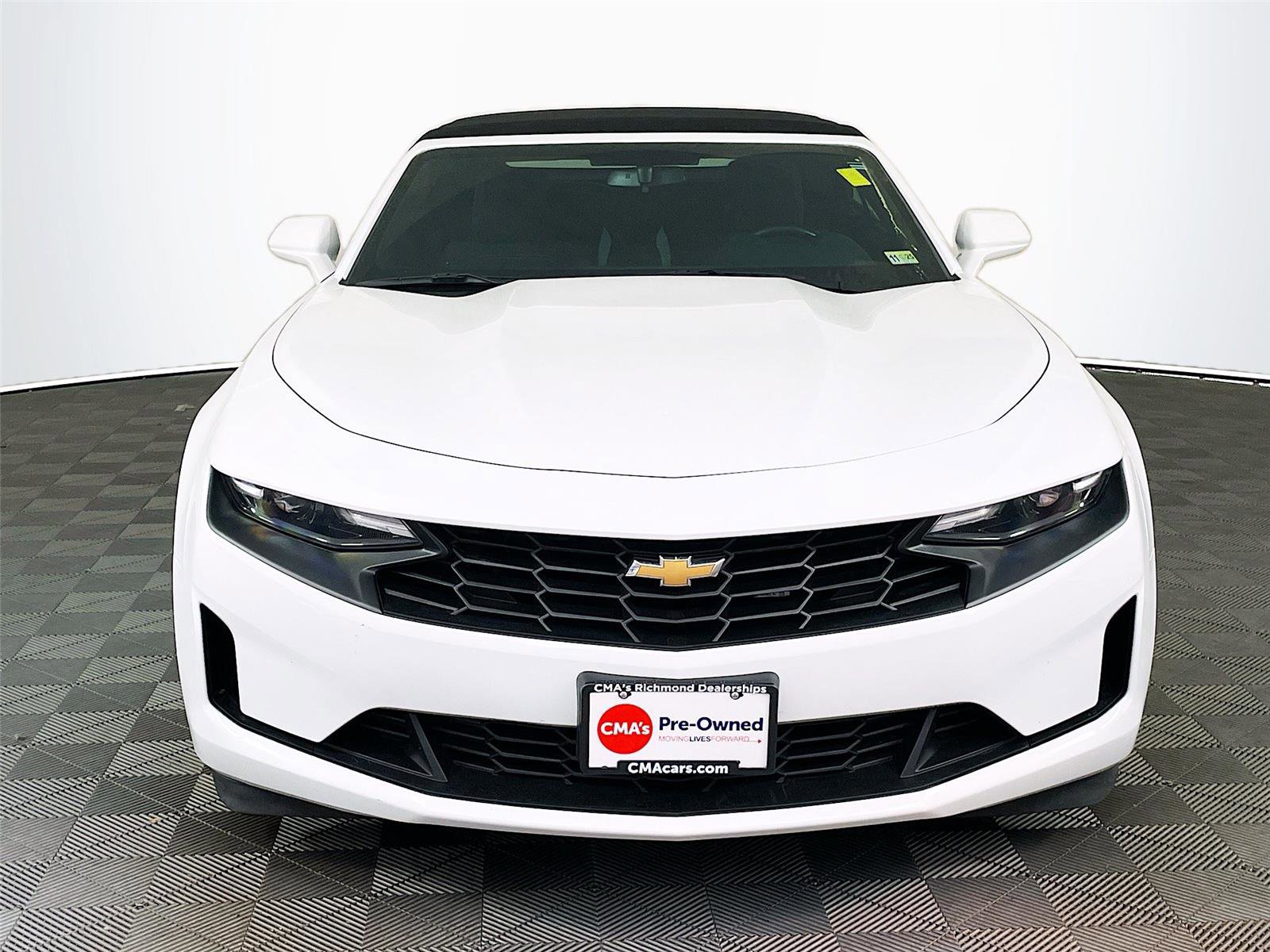 Used 2024 Chevrolet Camaro LT image 2