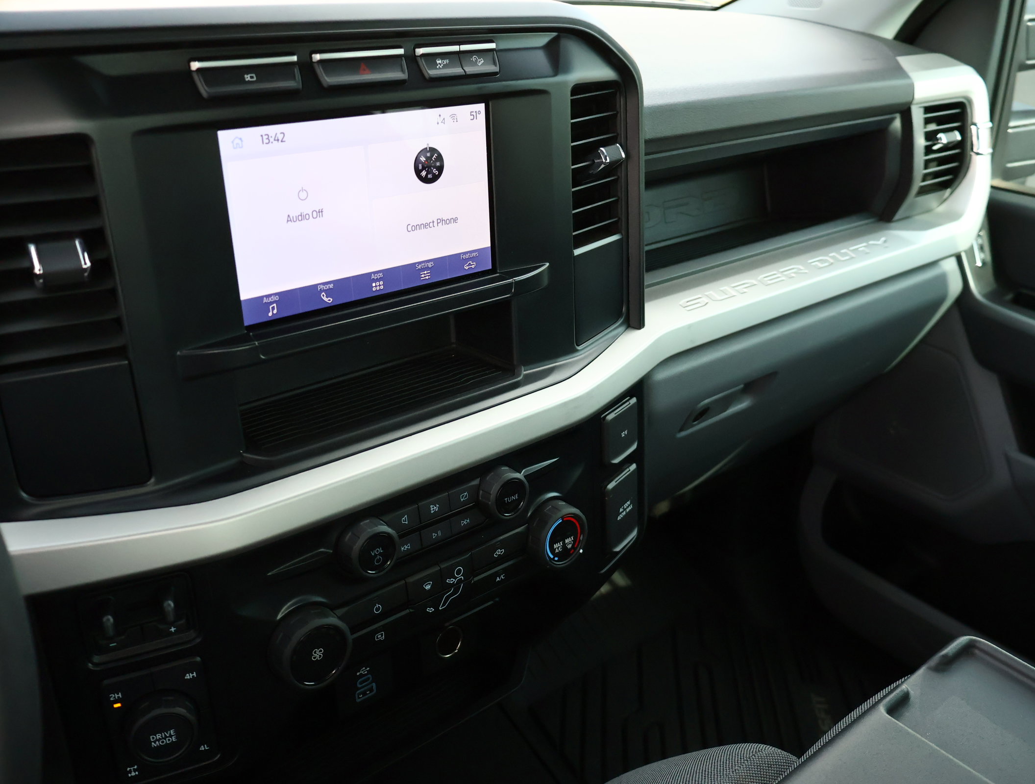 Used 2024 Ford F250 XL w/ STX Appearance Package image 16