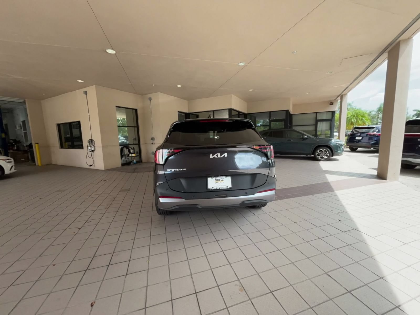 Used 2026 Kia Sportage LX FWD image 12