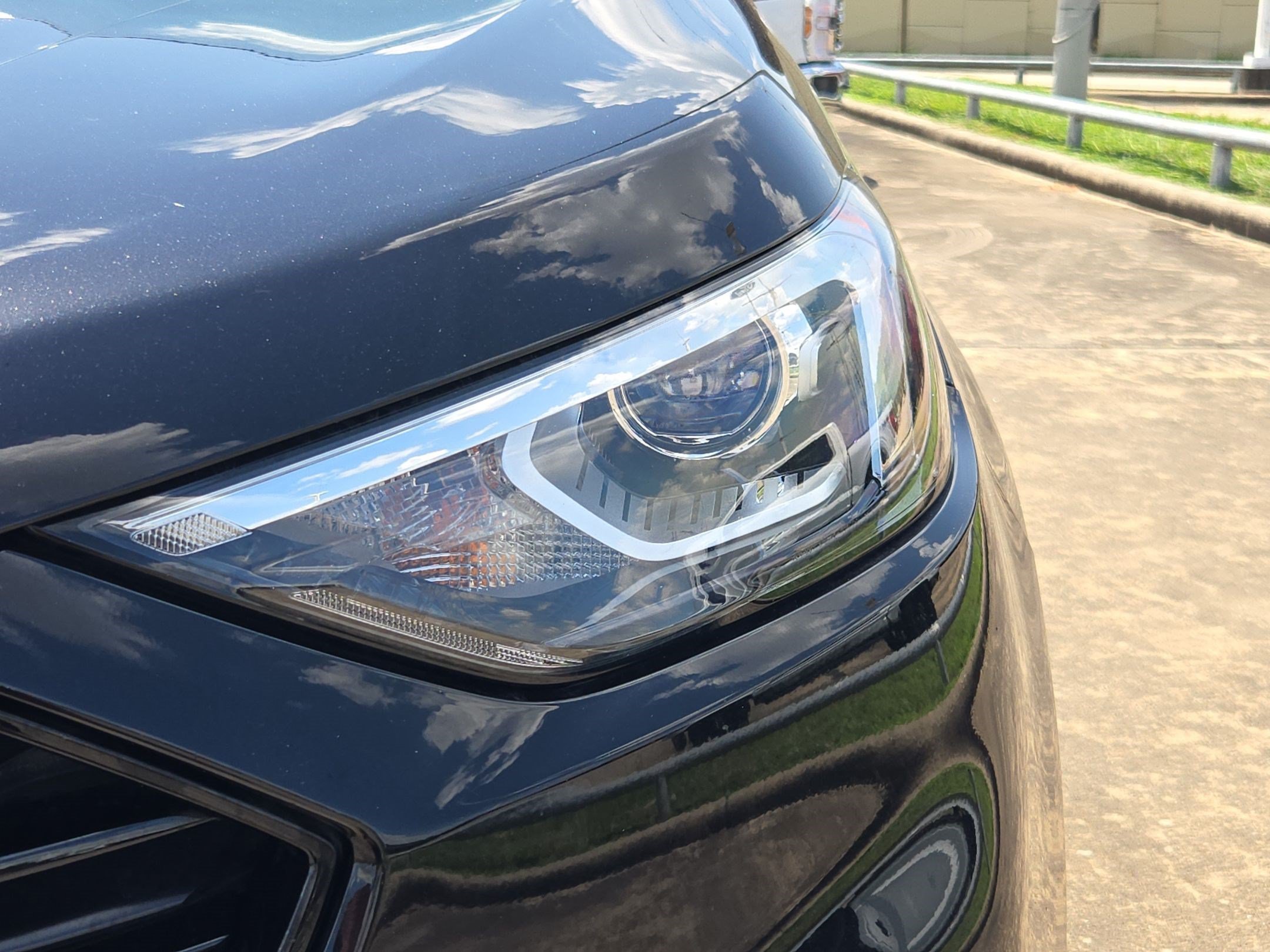Certified 2024 Ford Edge SE w/ Black Appearance Package AWD/4WD image 12