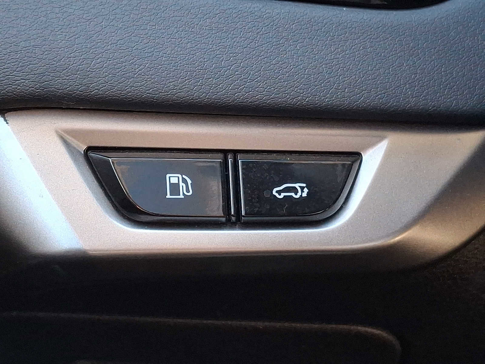 Used 2024 Lexus RX 350 Premium w/ Accessory Package (Z1) image 22