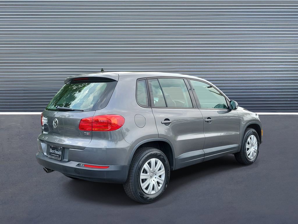 Used 2018 Volkswagen Tiguan Limited FWD image 3