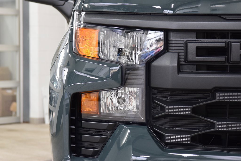 New 2026 Chevrolet Silverado 1500 Custom Trail Boss w/ Turbomax Blackout Package image 12