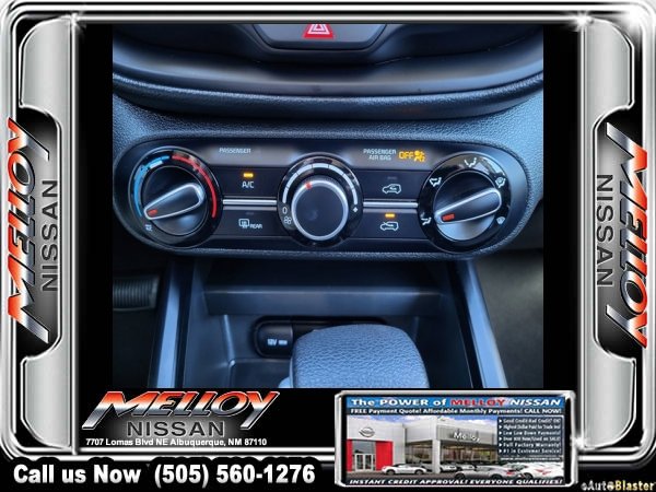 Used 2025 Kia Soul LX FWD image 14
