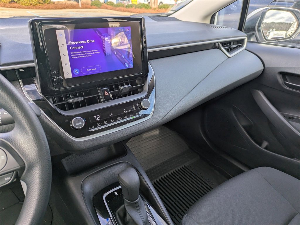 Used 2025 Toyota Corolla LE image 23