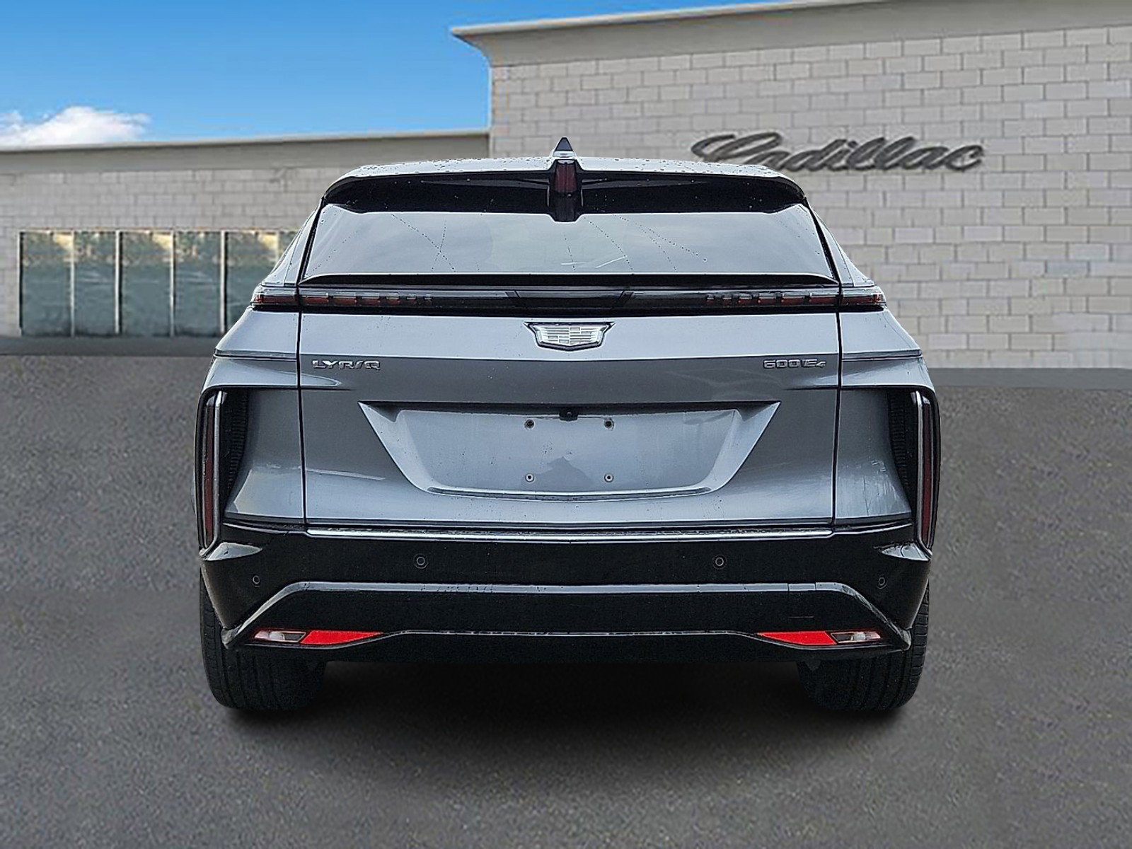 Certified 2023 Cadillac Lyriq Luxury image 5
