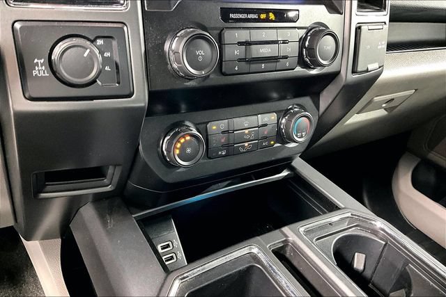 Used 2020 Ford F150 XLT w/ Equipment Group 302A Luxury AWD/4WD image 16
