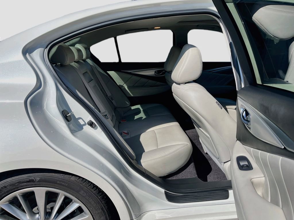 Used 2022 INFINITI Q50 Luxe w/ Cargo Package RWD image 28