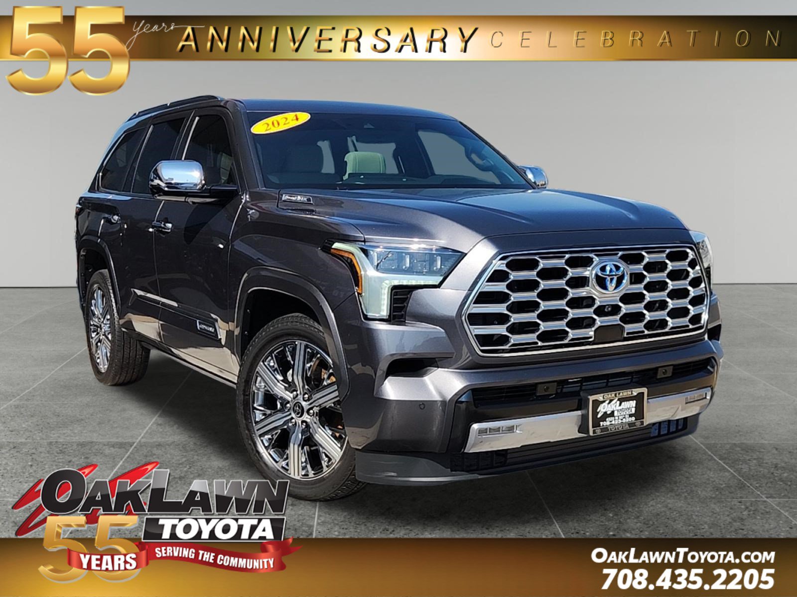 Used 2024 Toyota Sequoia Capstone AWD/4WD image 1