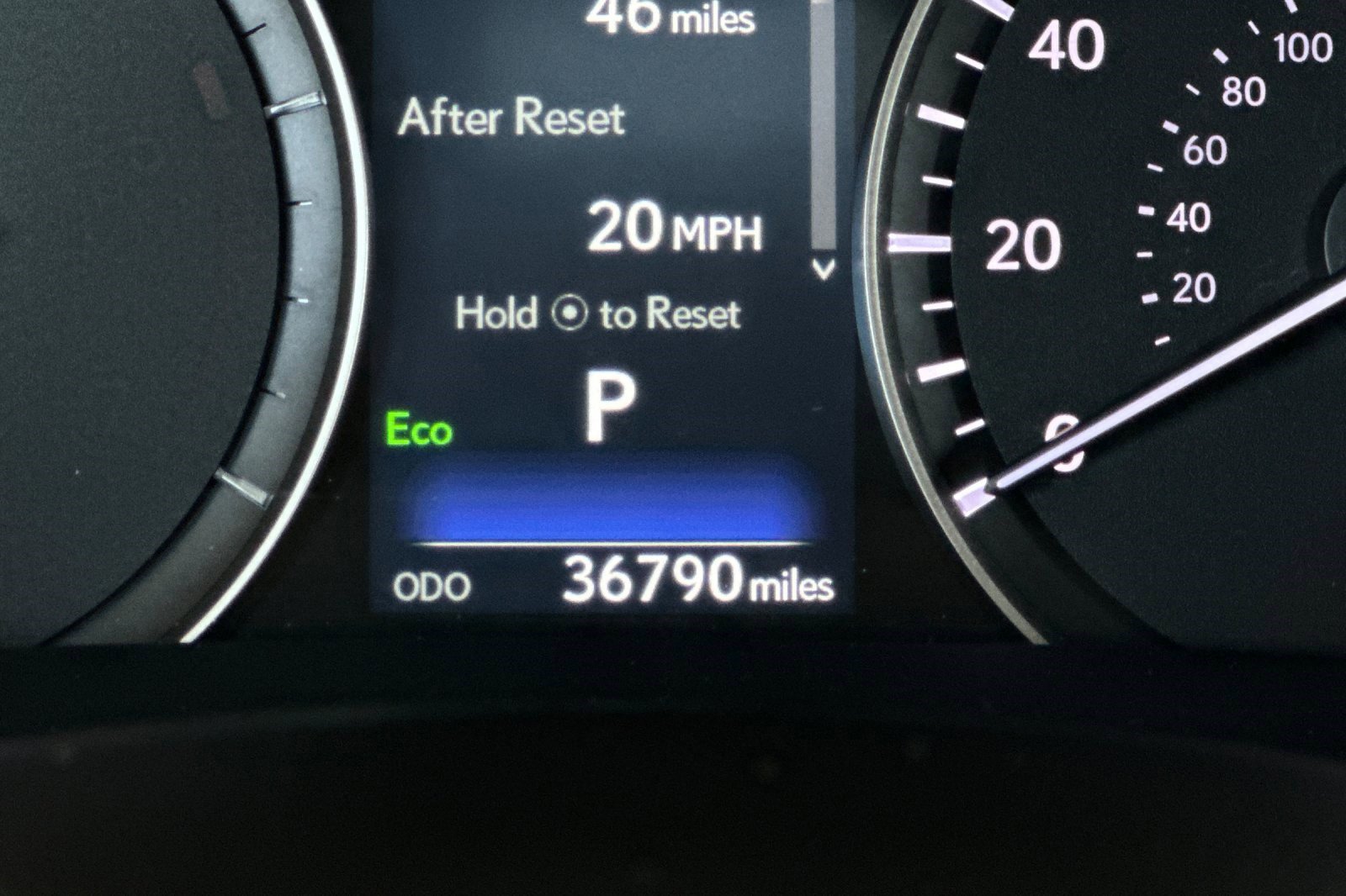 Certified 2022 Lexus RX 450h AWD w/ Premium Package image 20