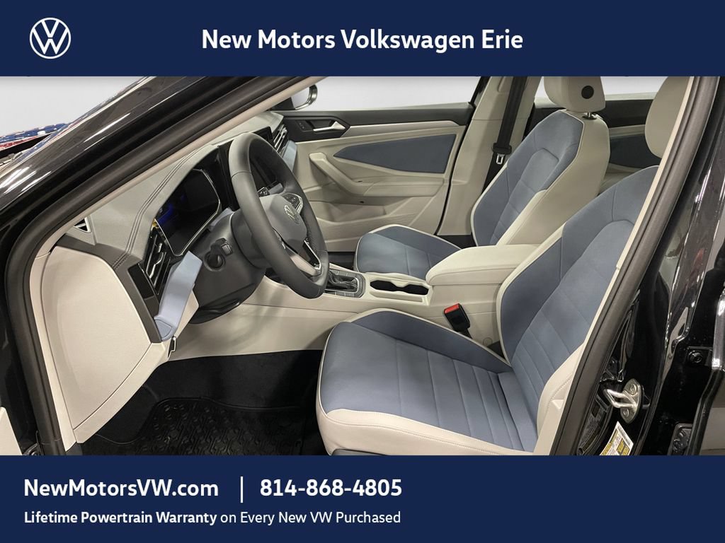 New 2026 Volkswagen Jetta SE FWD image 9