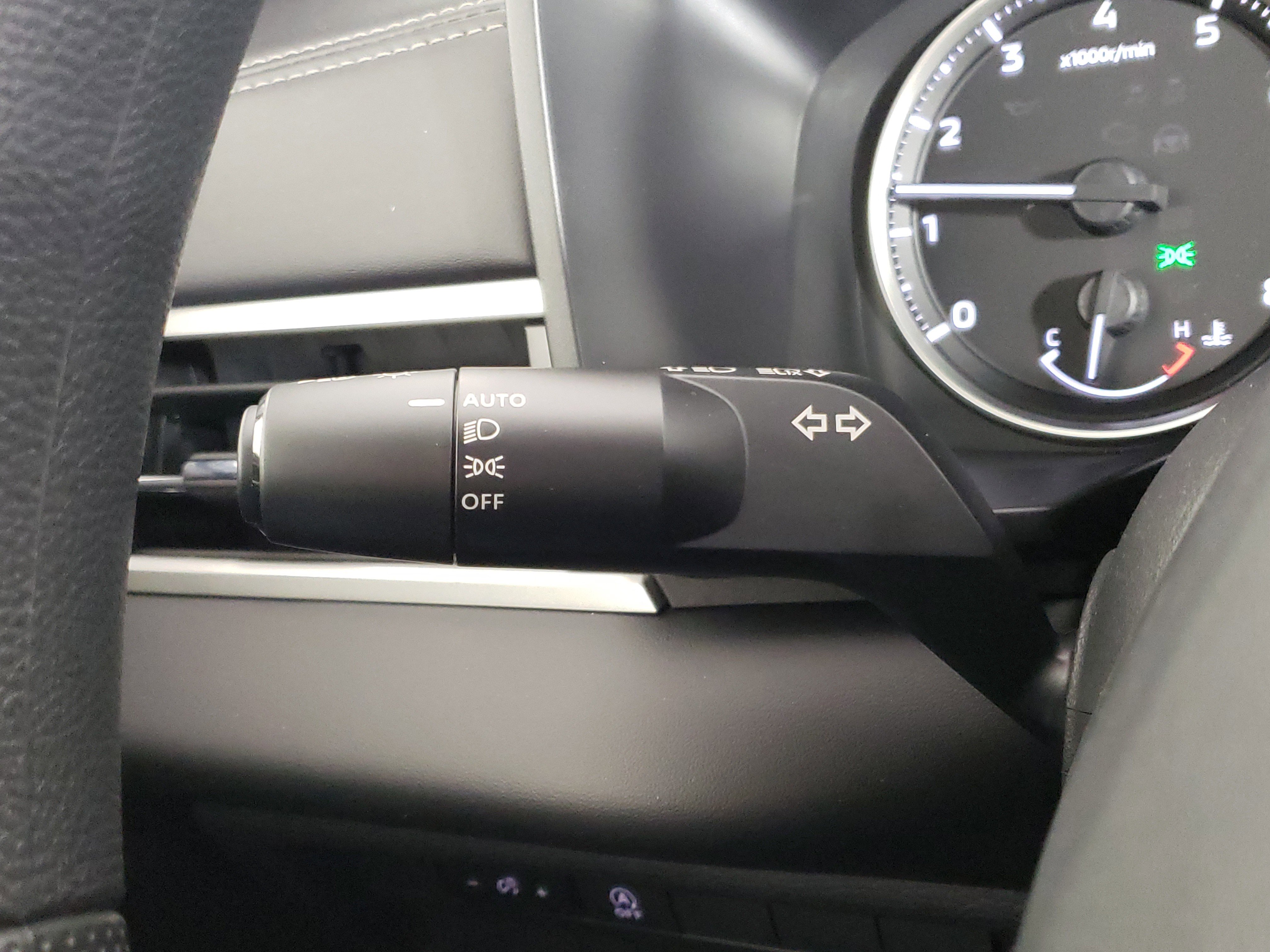 New 2026 Mitsubishi Outlander ES image 20