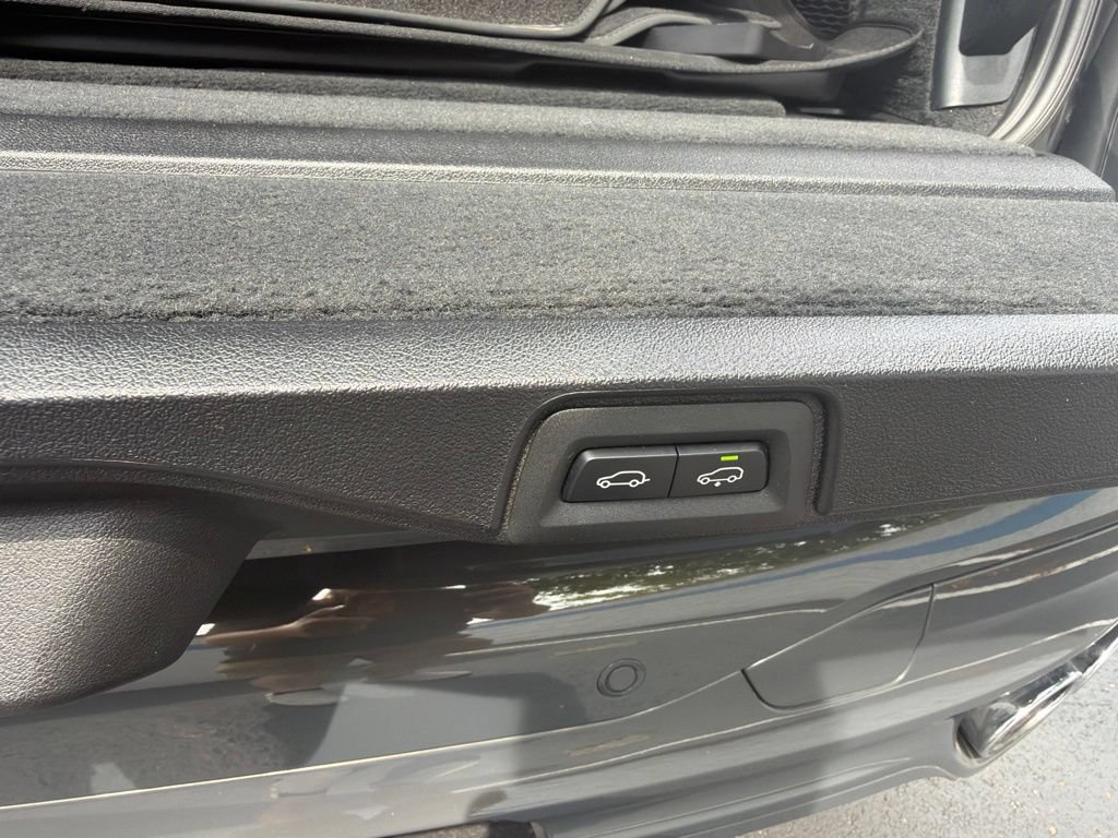 Used 2023 BMW ALPINA XB7 AWD/4WD image 24
