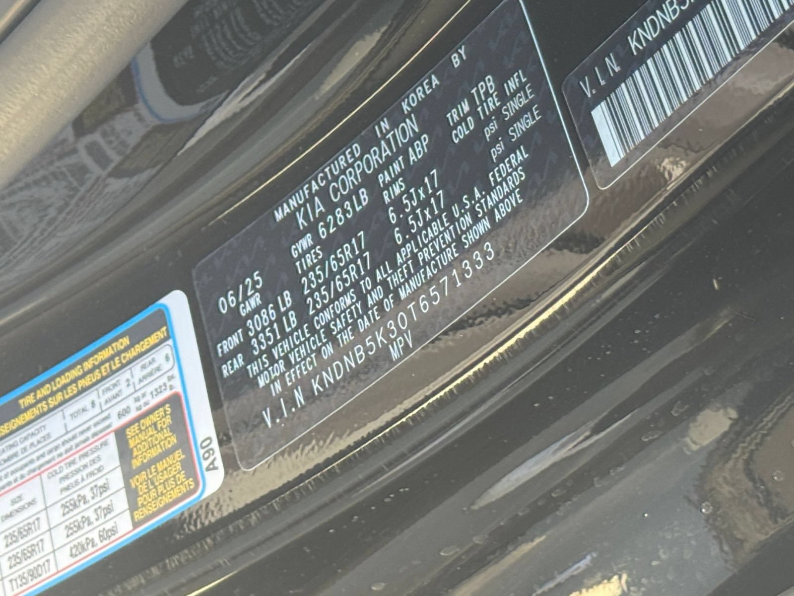 Used 2026 Kia Carnival FWD image 31