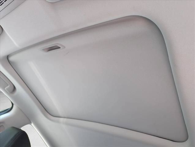 Used 2017 Honda Civic EX-L image 16