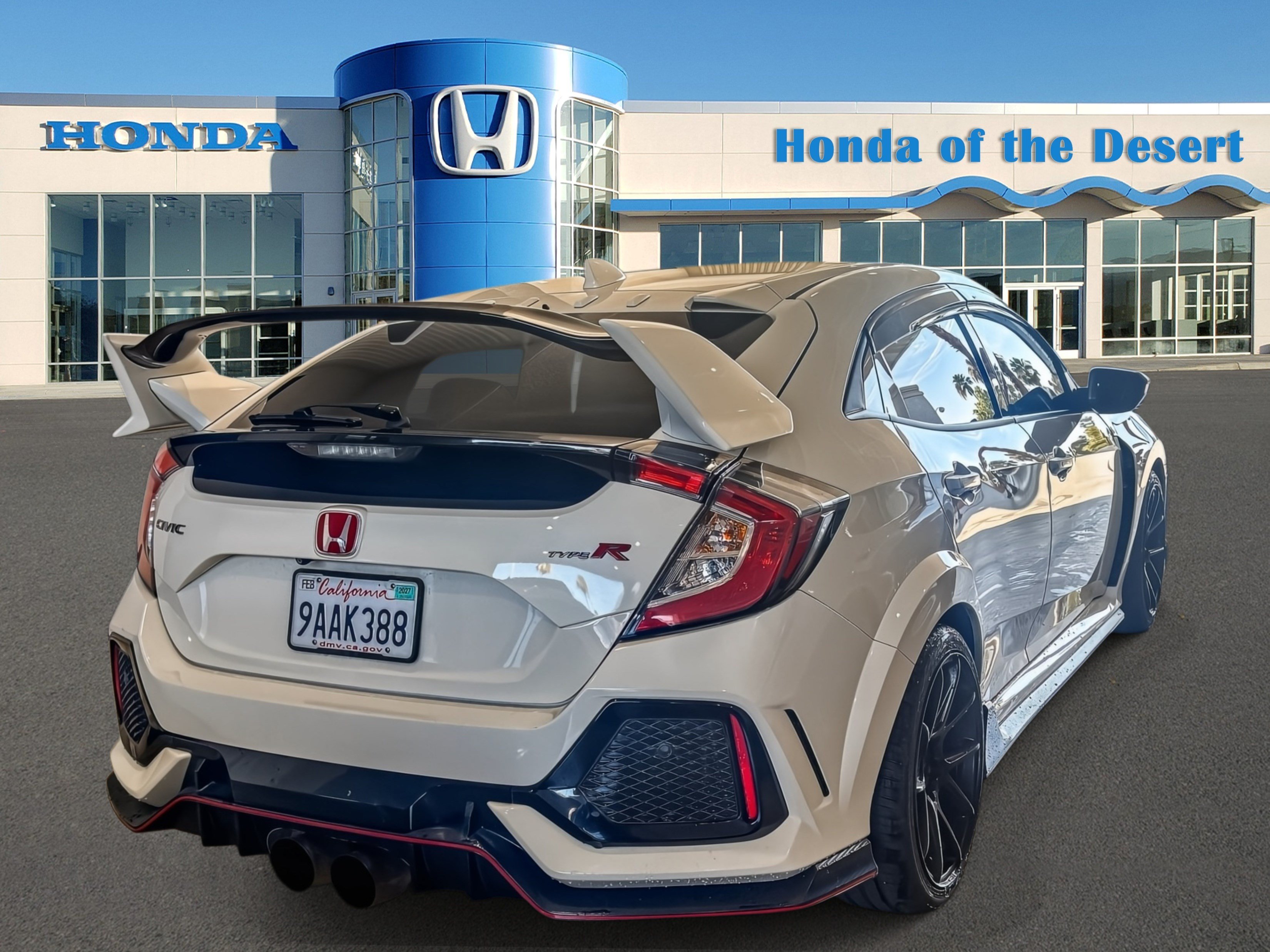 Used 2018 Honda Civic Type R image 7